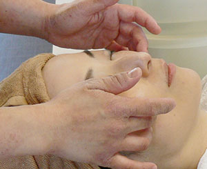 フェイシャルメニュー:フェイシャルエステ1